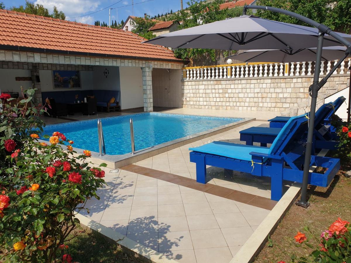 Apartment Oaza Mostar Exteriör bild